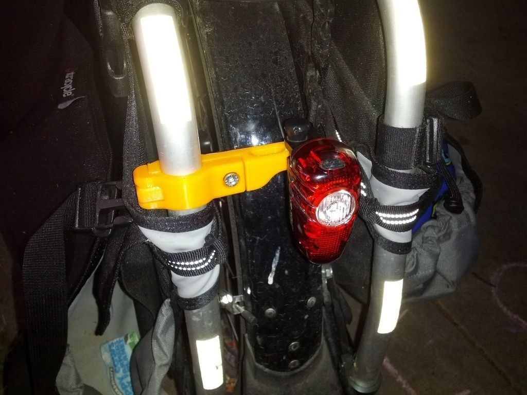 Big Dummy Rear Light Mount Free 3D print model_2