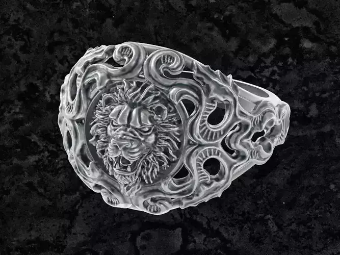 Lion-vintage silver ring with ornate design