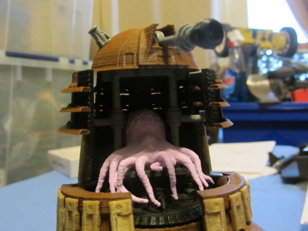 Openable Detailed Dalek Free 3D print model_1