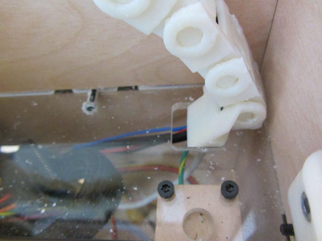 TOM build platform cable management system Free 3D print model_9