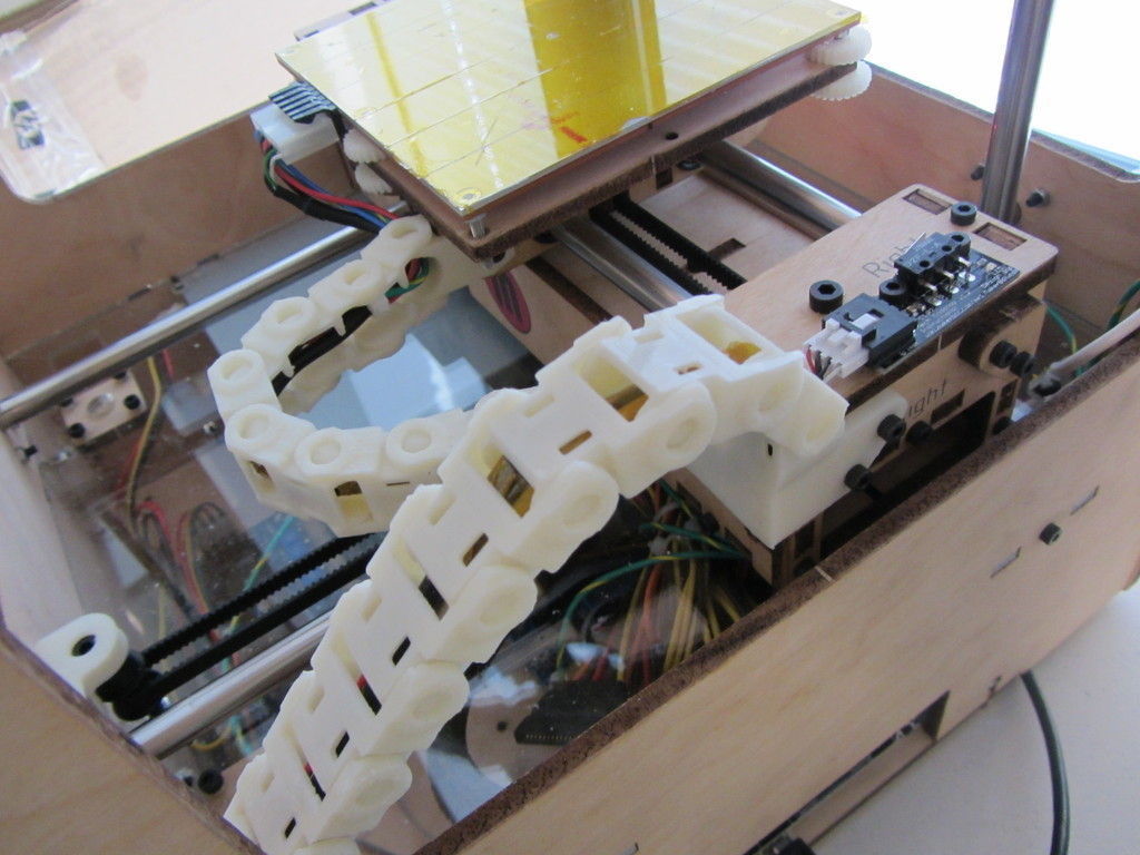 TOM build platform cable management system Free 3D print model_6