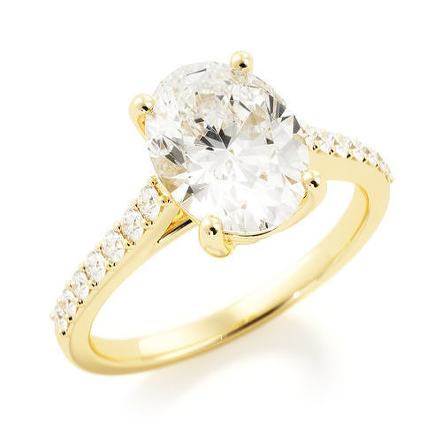 Oval Ring with side stone diamonds r0005 3D print model