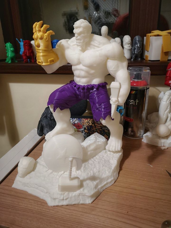 Hulk statue 3D model_1