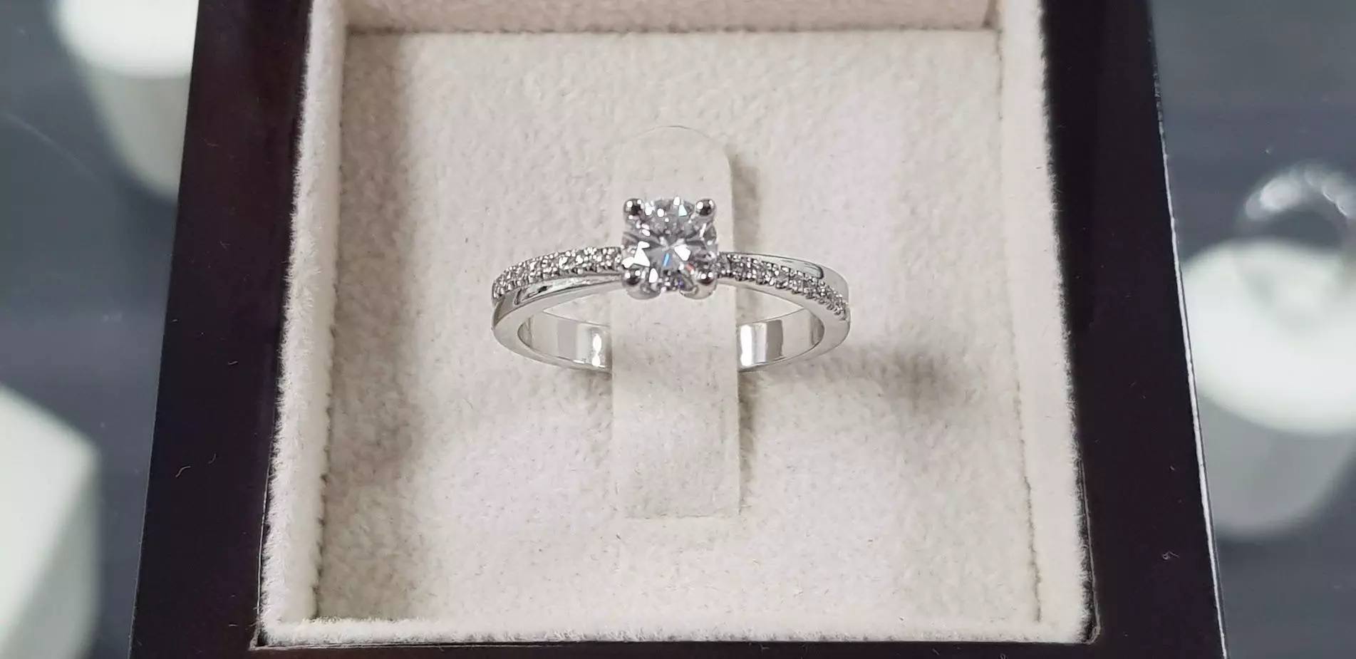 overlap solitair ring-engagement ring 3D print model