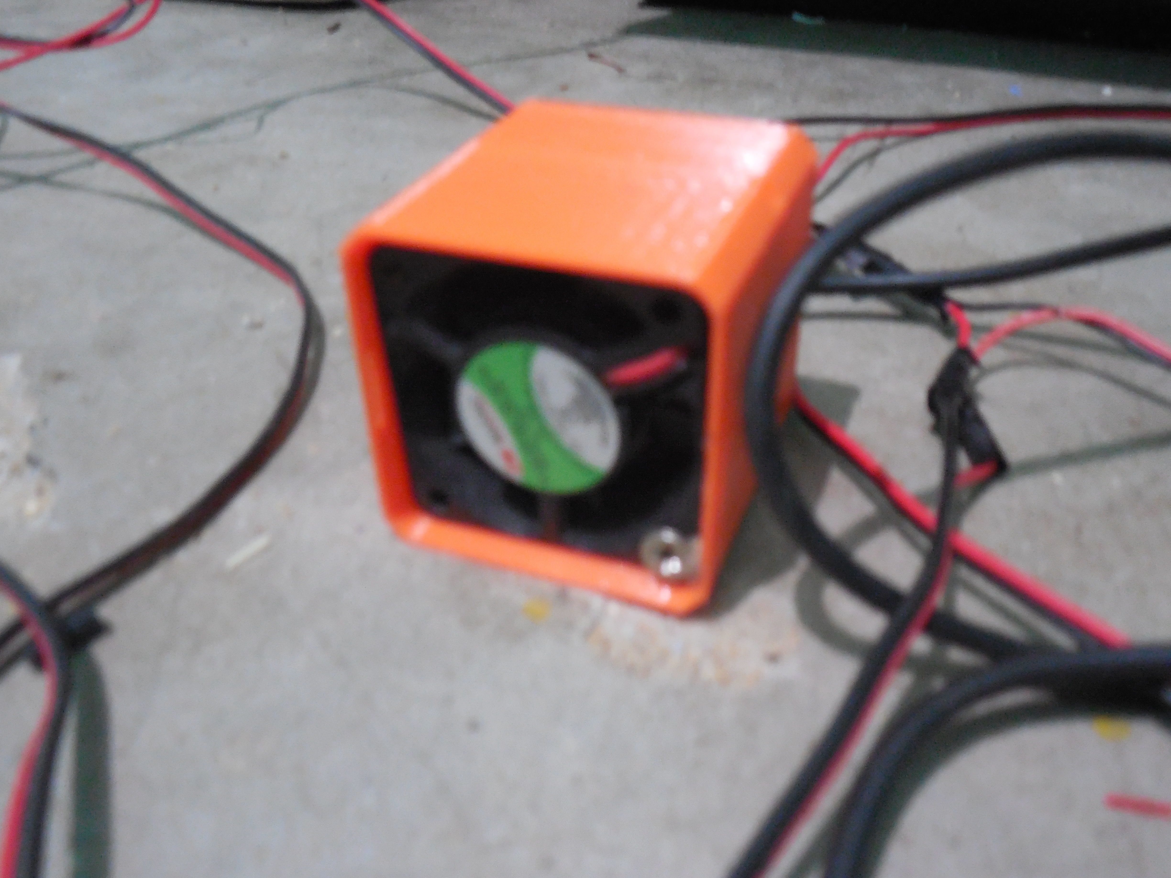 Smallest Incubator Heater 3D print model_13