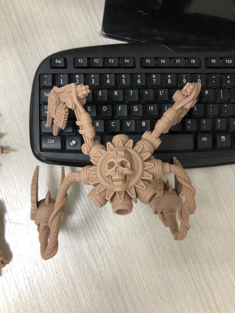 Heresylab - Female priest Domina 3D print model_7