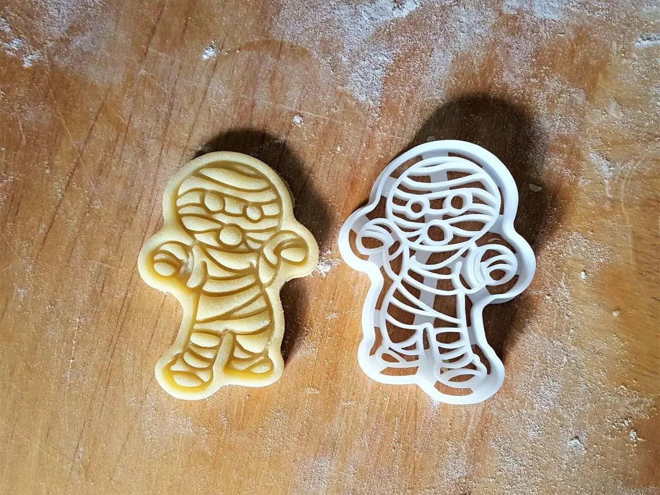 Mummy cookie cutter 3D print model_0