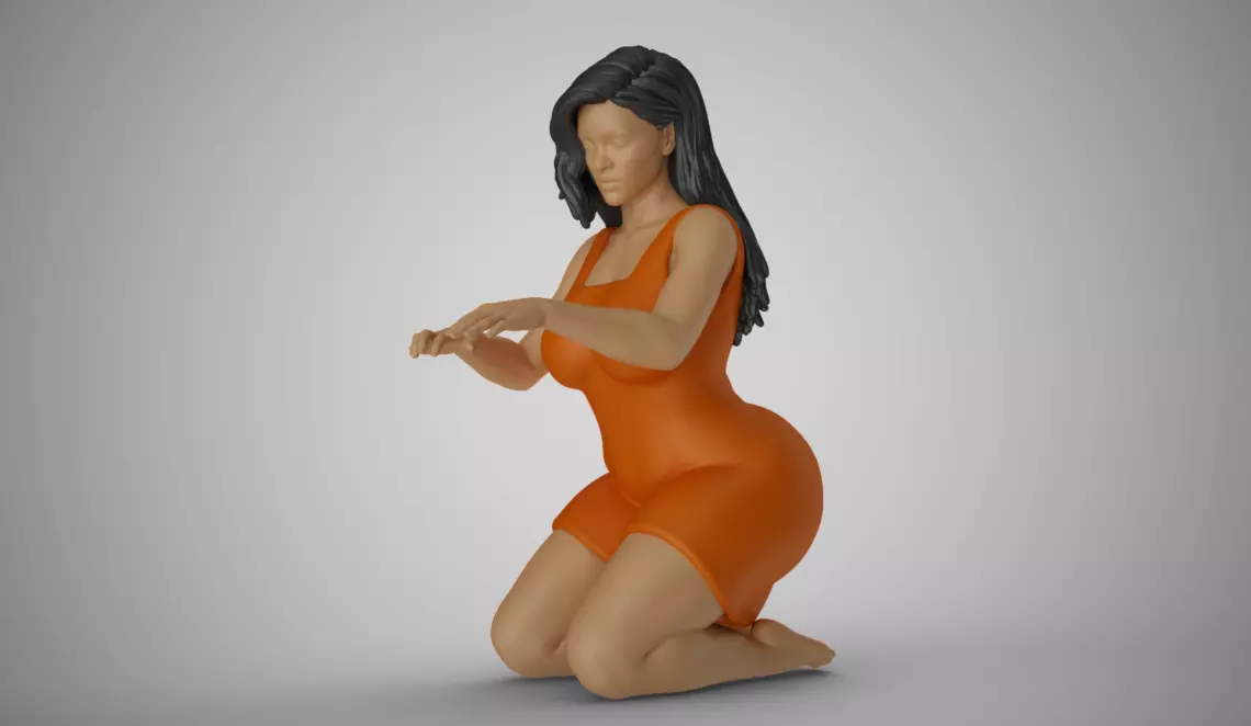 Woman Work on Knees 3D print model_0