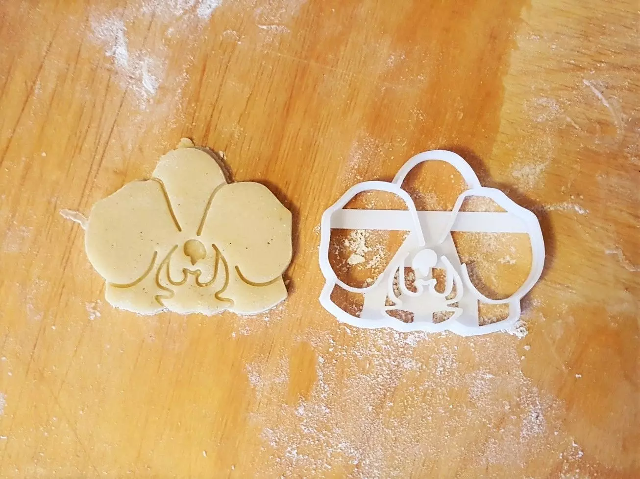 Orchid flower cookie cutter 3D print model_0
