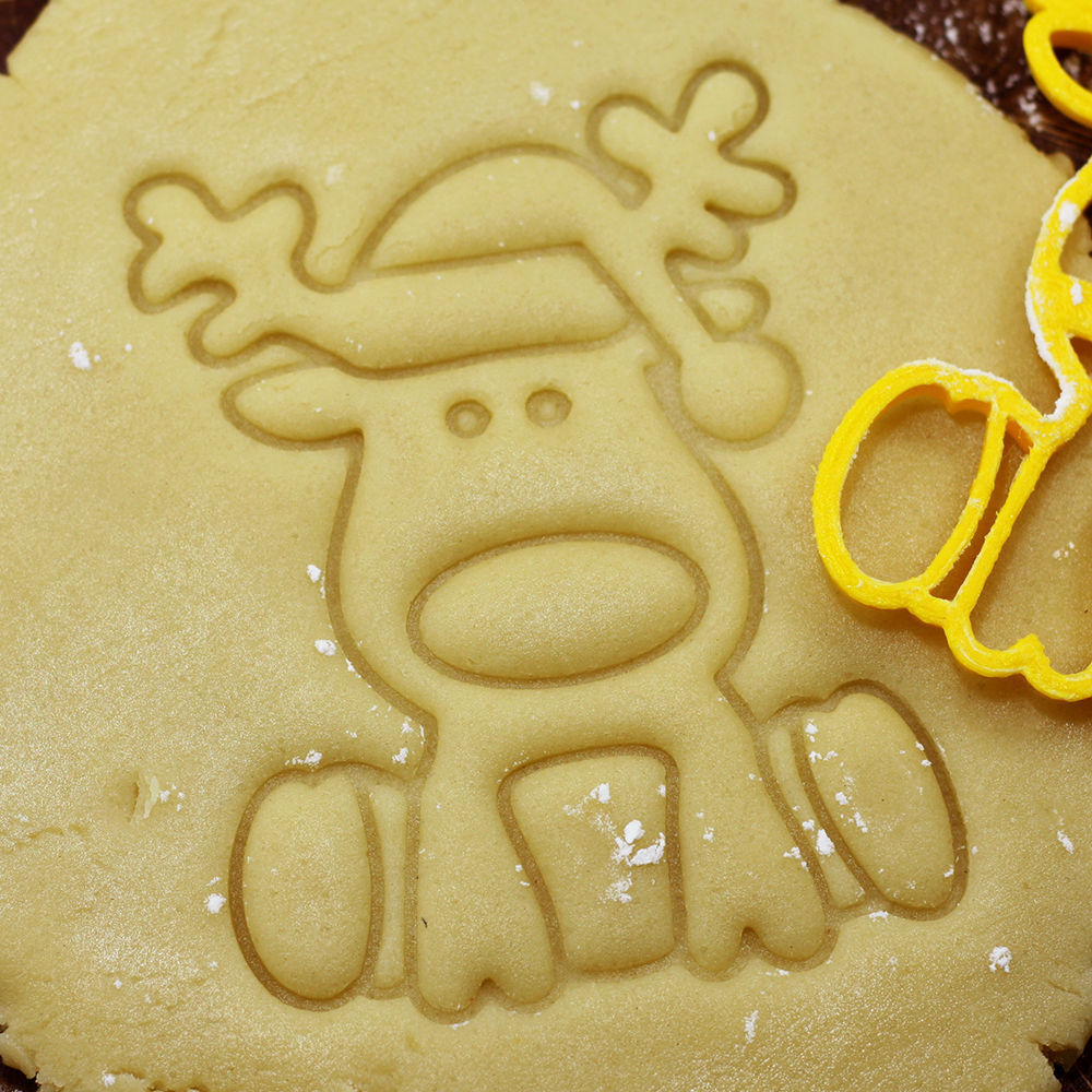 0007 Plunger the Deer Rudolph cookie cutter for professional Free 3D print model_1