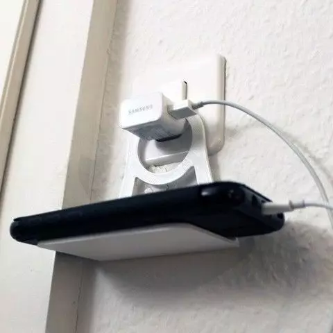 phone holder phone stand 3dprint Free 3D print model