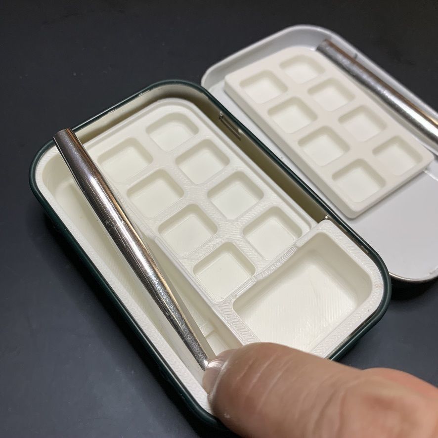 Watercolor palette fit to Altoids can 3D print model_2