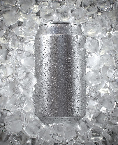 Beverage Can with Ice Cubes and Water Droplets 350ml 3D model
