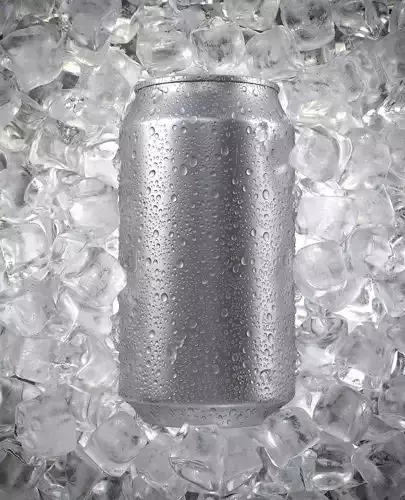 Beverage Can with Ice Cubes and Water Droplets 350ml 3D model