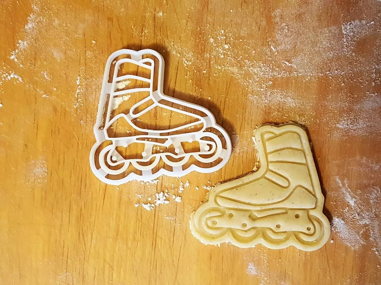 Inline roller skate cookie cutter 3D print model_0