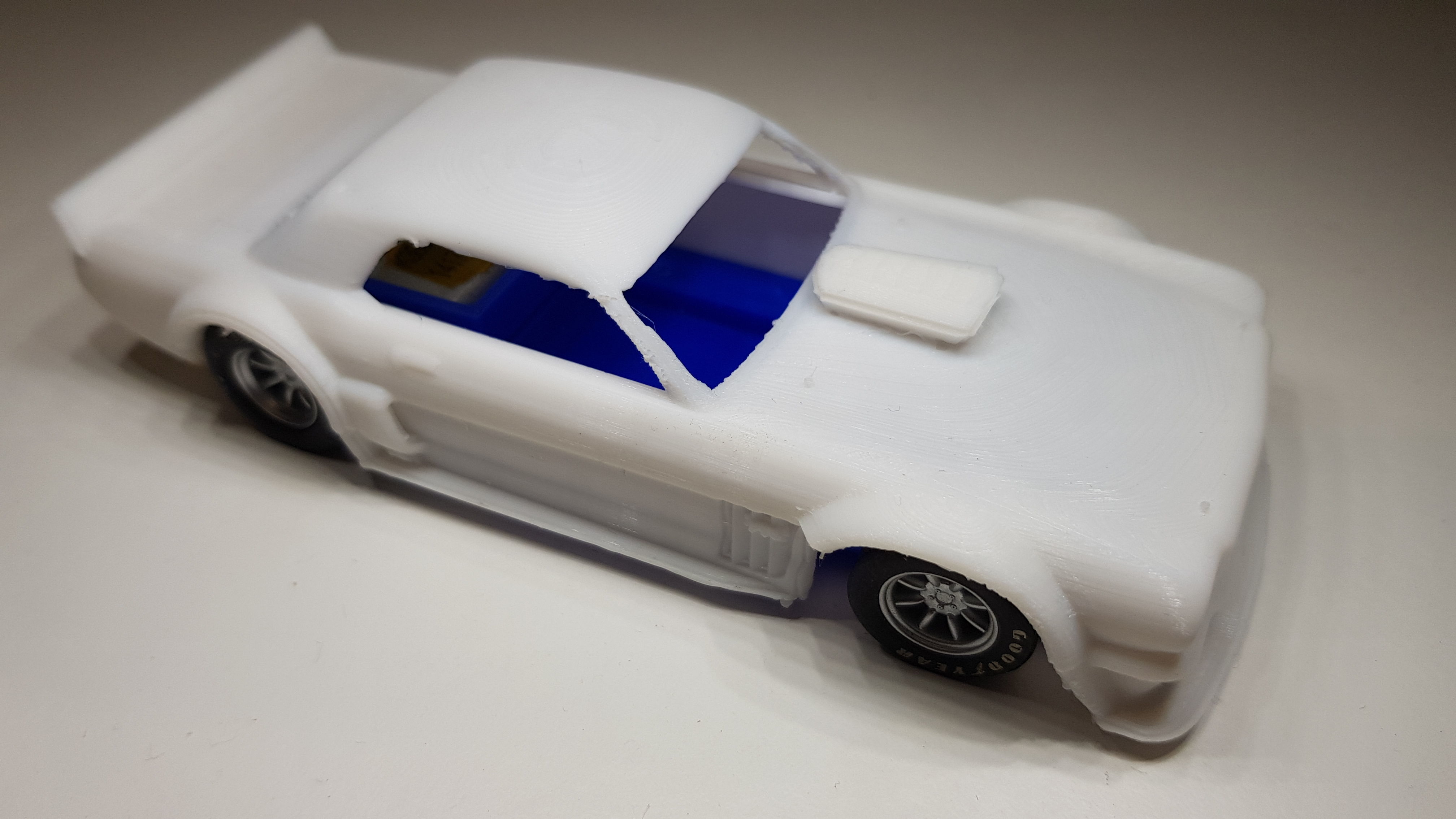 Hoonicorn slot car chassis 3D print model_3