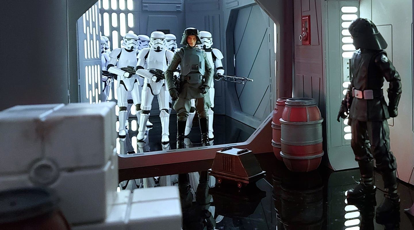 Star Wars black container crate 1-12 scale Blackseries 3D print model_32