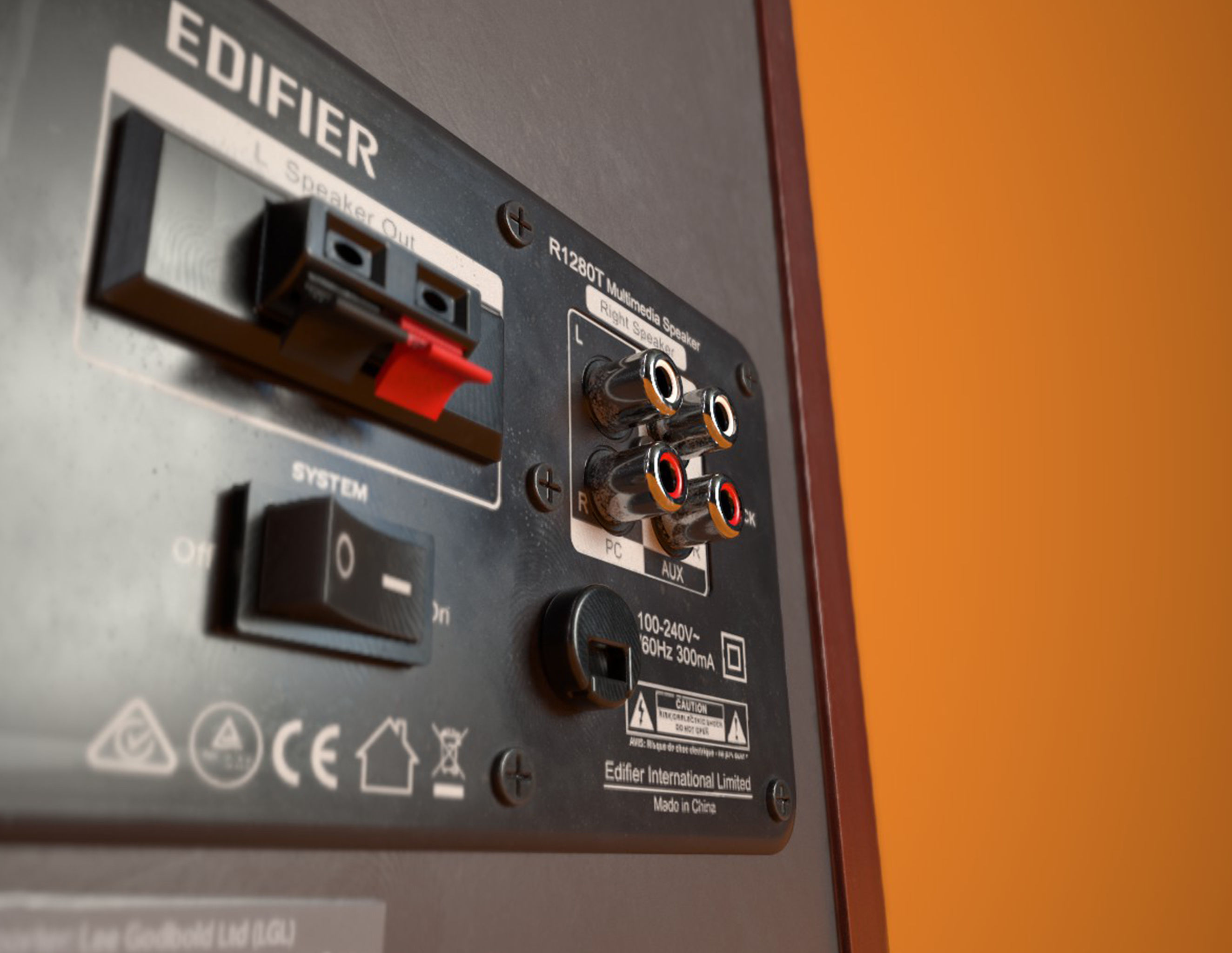 Speaker - Edifier R1280T Low-poly 3D model_5