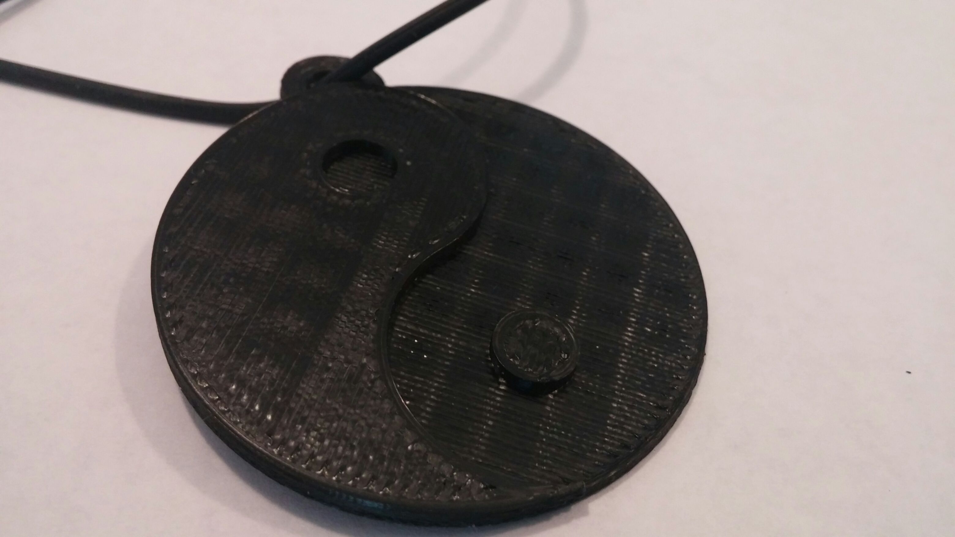 Yin and Yang Necklace Free 3D print model_3