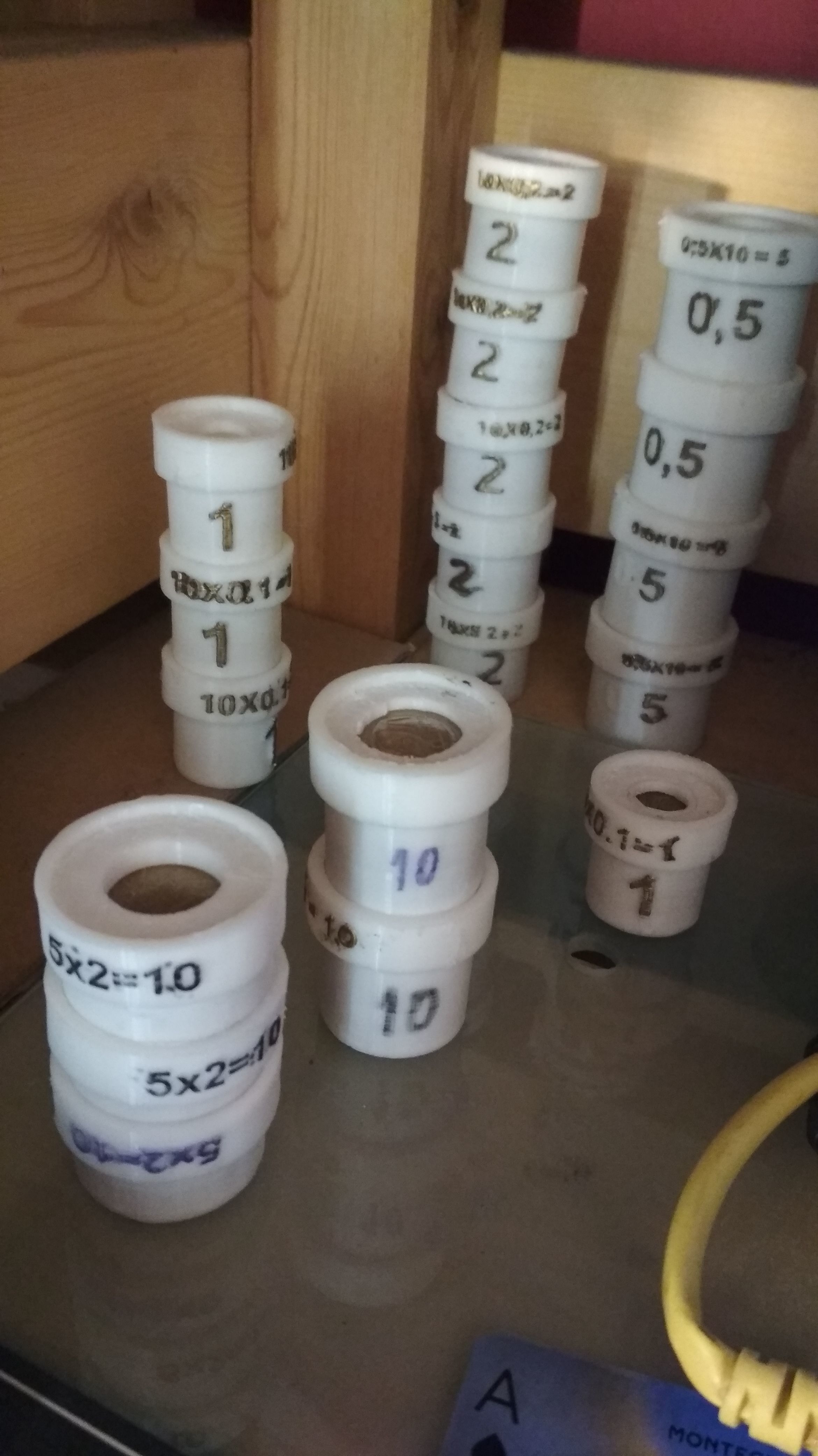 EURO CASES holder FOR EURO COINS ROLL Free 3D print model_3