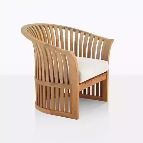 clasic chair Low-poly 3D model
