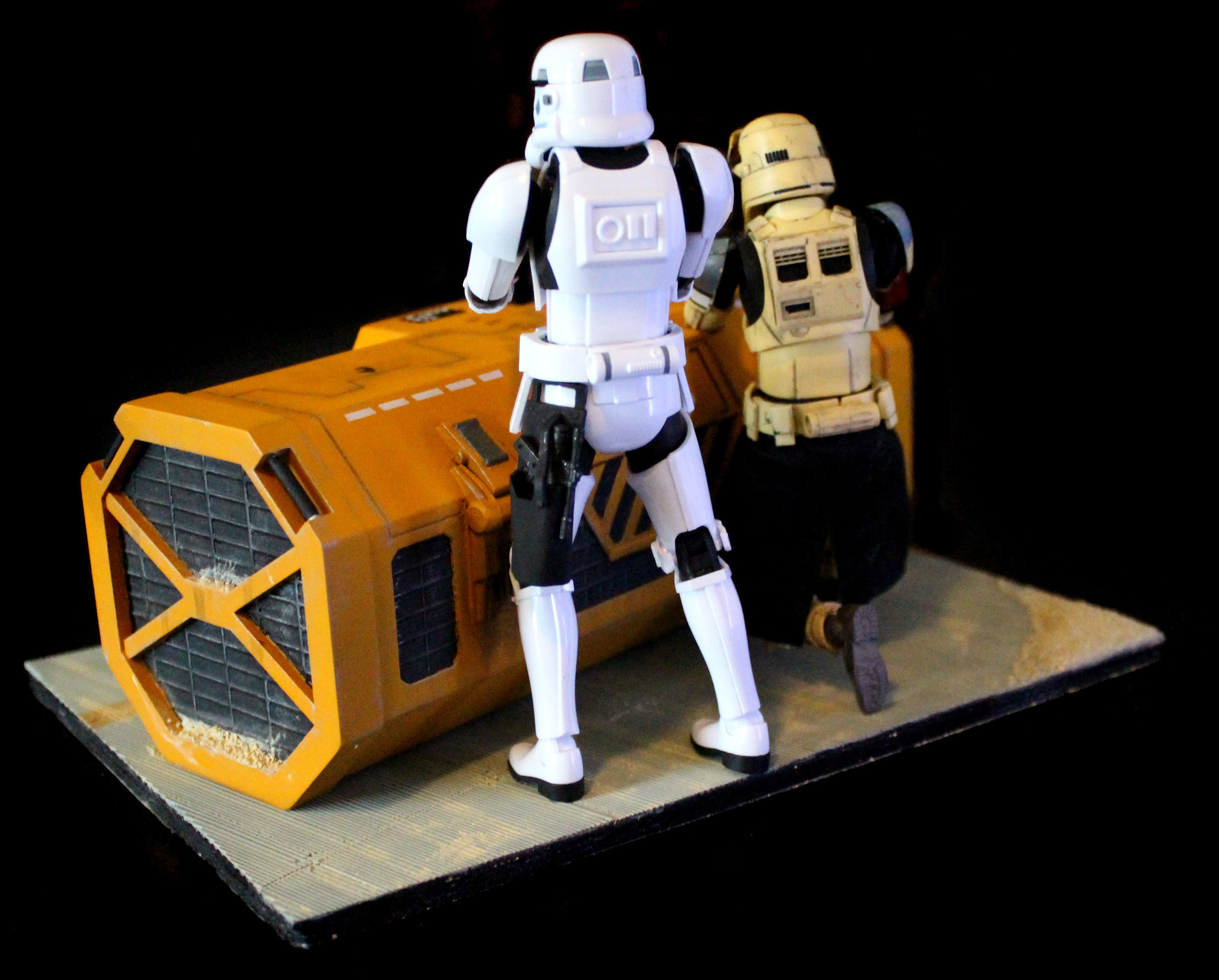 Rogue One Kyber crystal container Free 3D print model_33