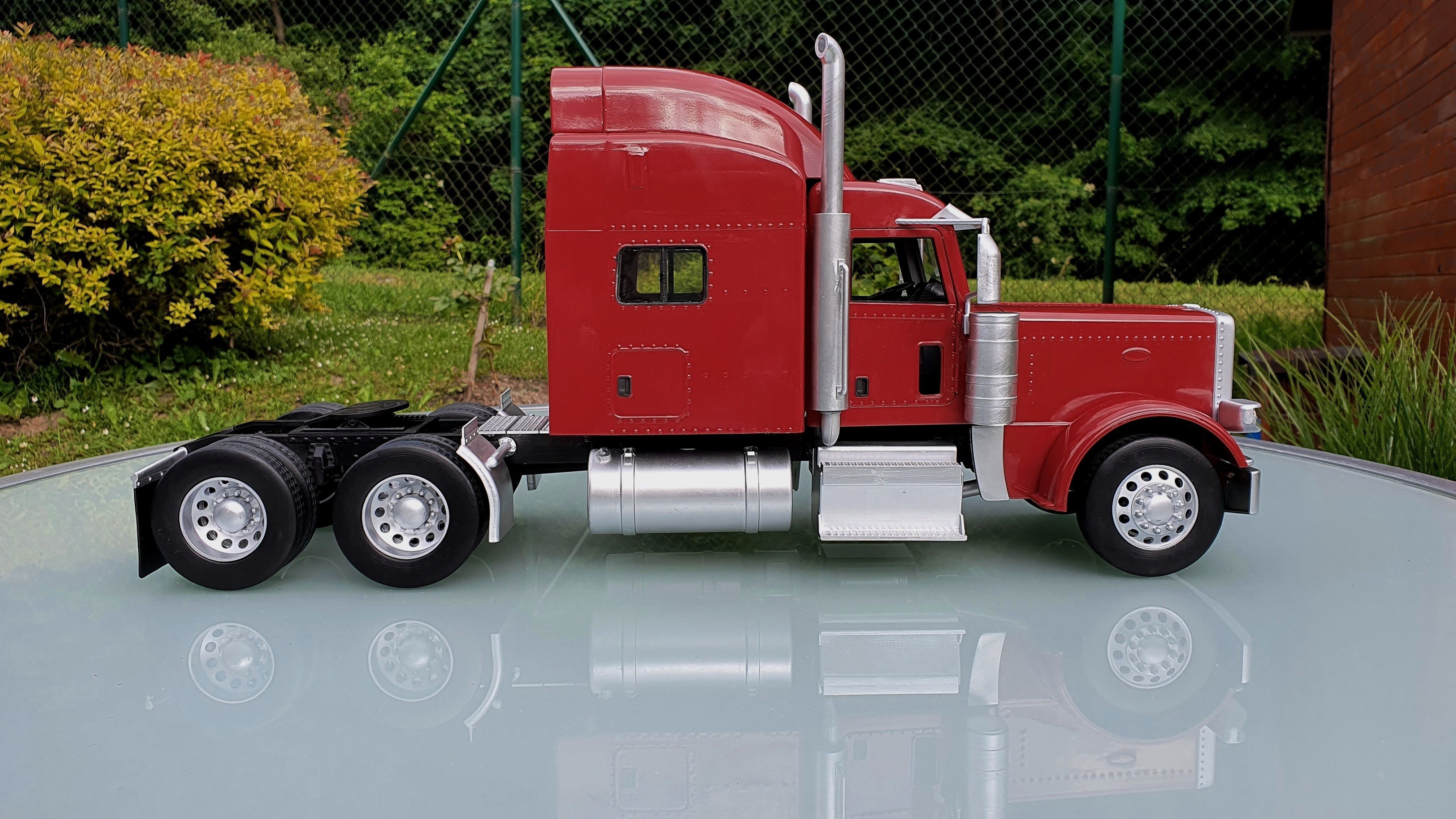 Peterbilt 389 - detailed scale model kit 3D print model_6