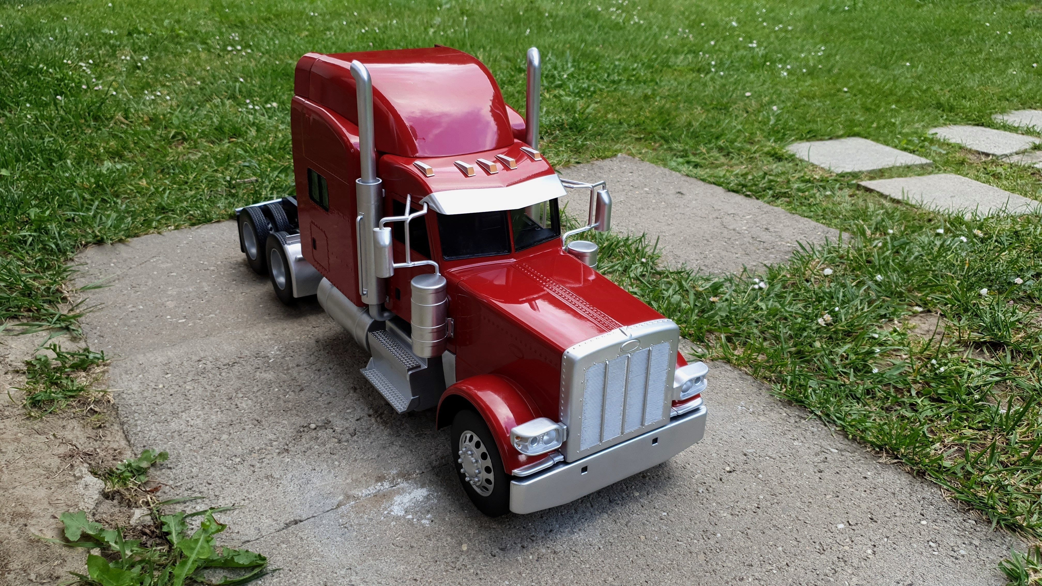 Peterbilt 389 - detailed scale model kit 3D print model_10