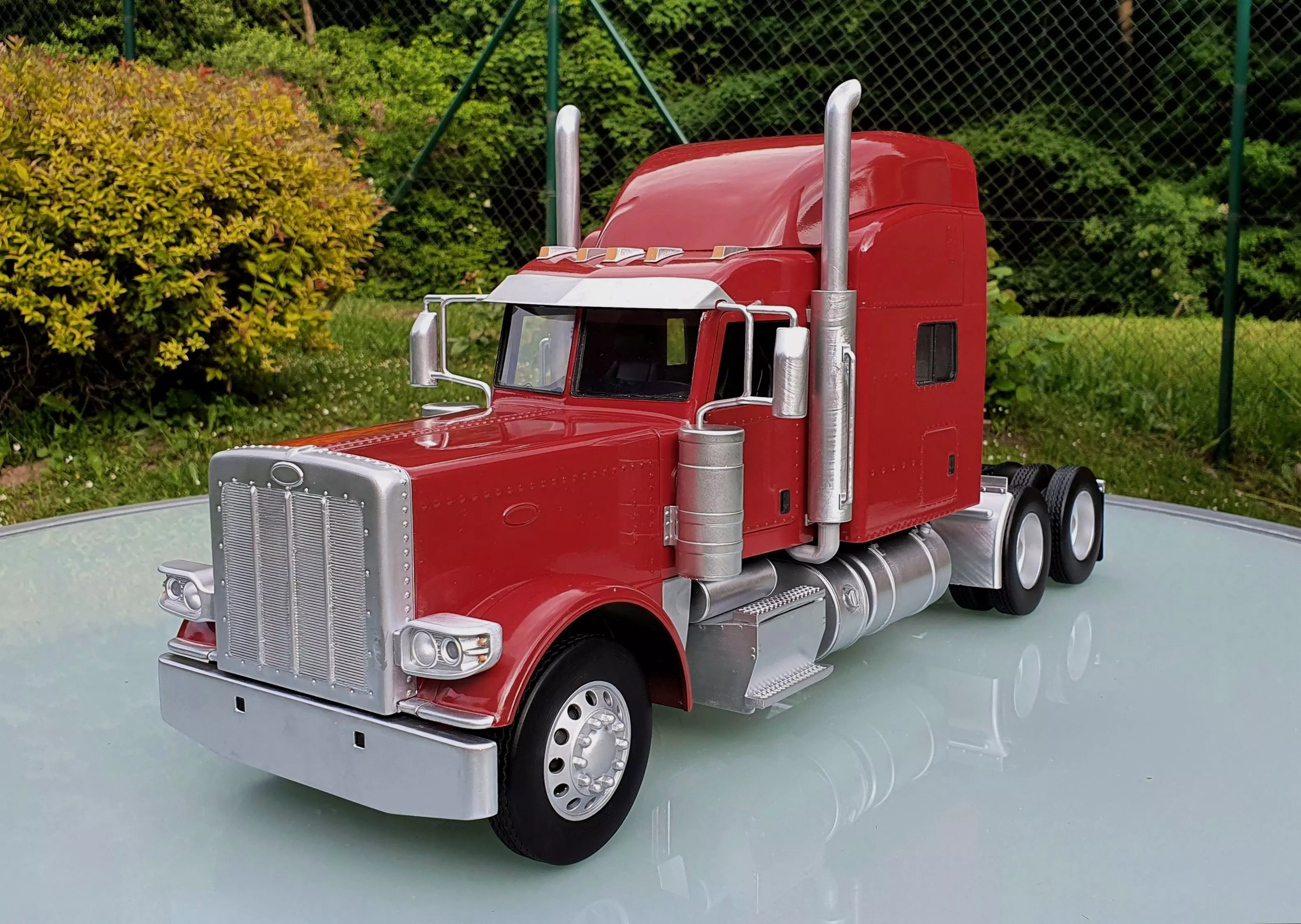 Peterbilt 389 - detailed scale model kit 3D print model_0