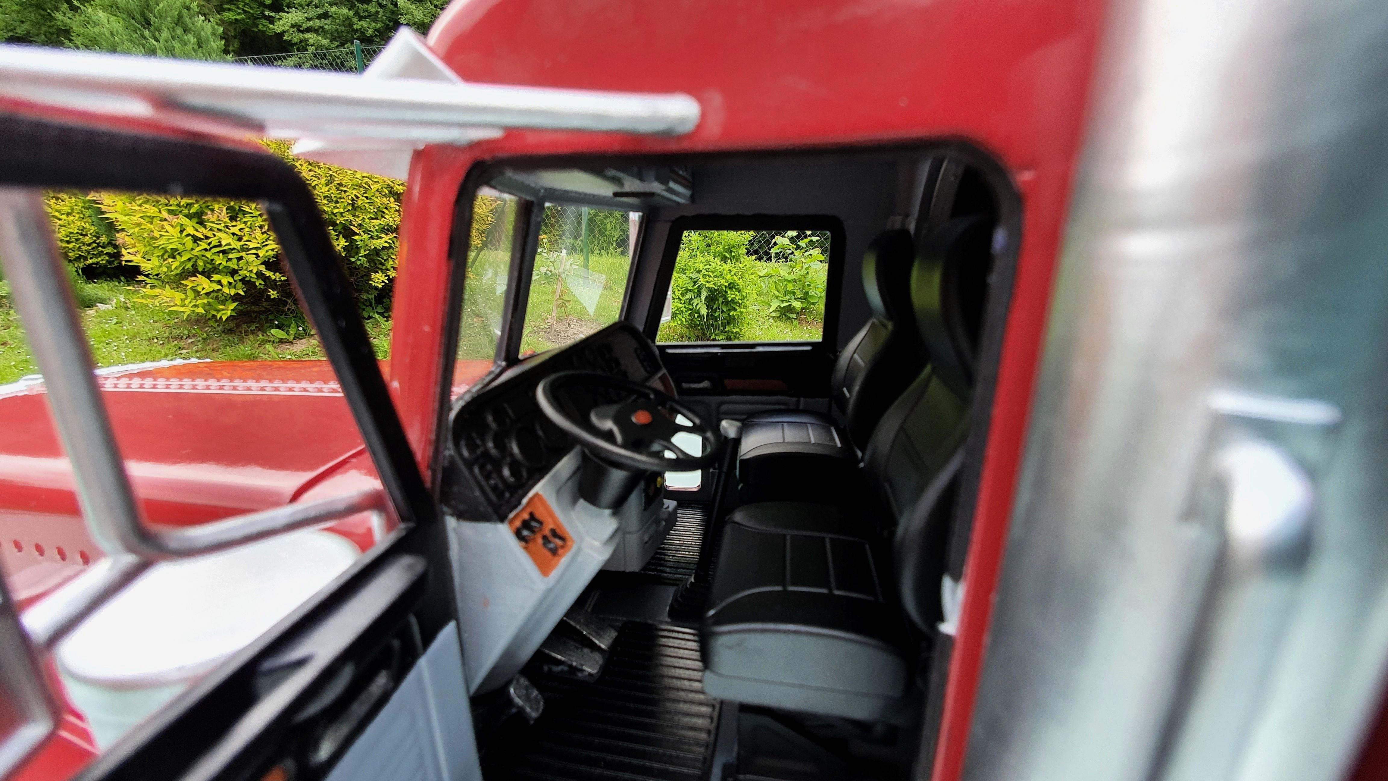 Peterbilt 389 - detailed scale model kit 3D print model_21