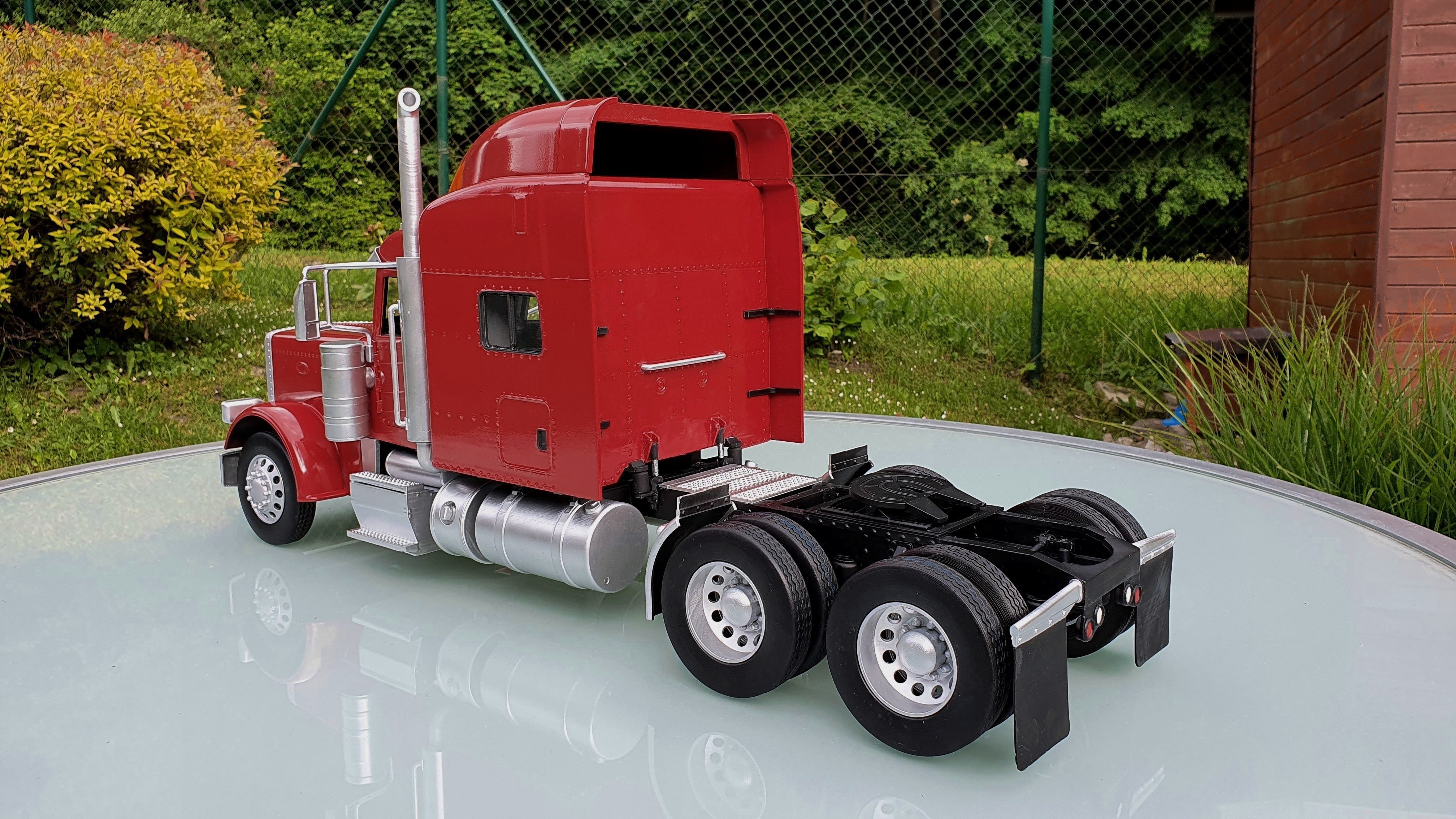Peterbilt 389 - detailed scale model kit 3D print model_3