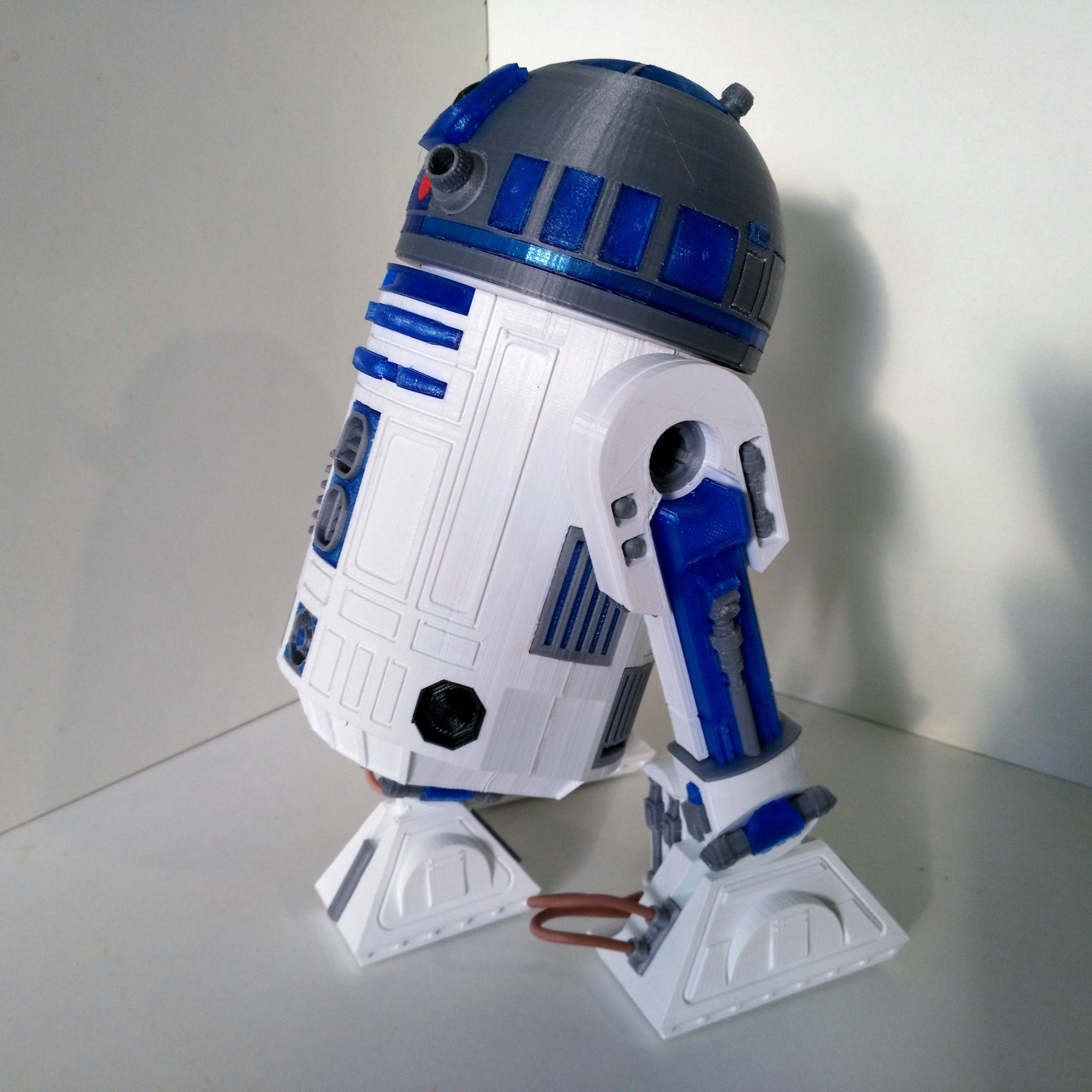 STAR WARS R2D2 detailed printable 360 deg rotating openable head 3D print model_6