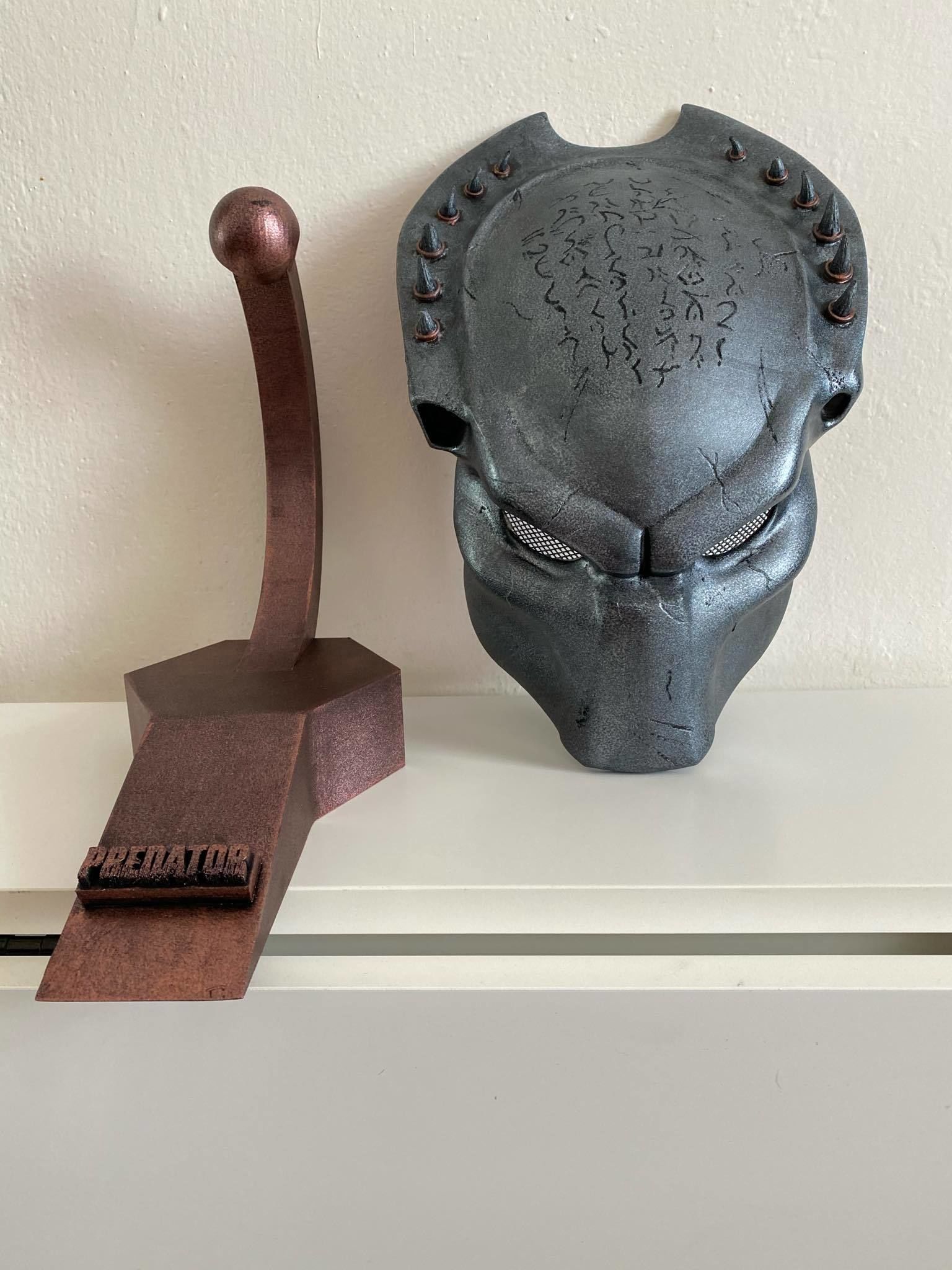 Universal Predator Mask Stand 3D print model_7
