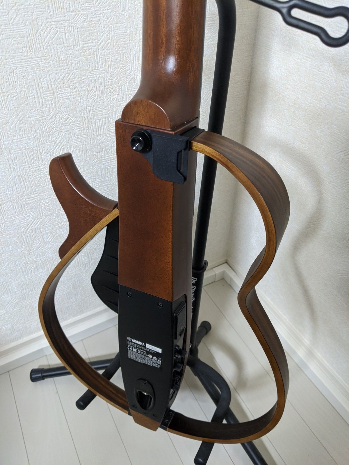 YAMAHA Silent Guitar Pick Holder  3D print model_2