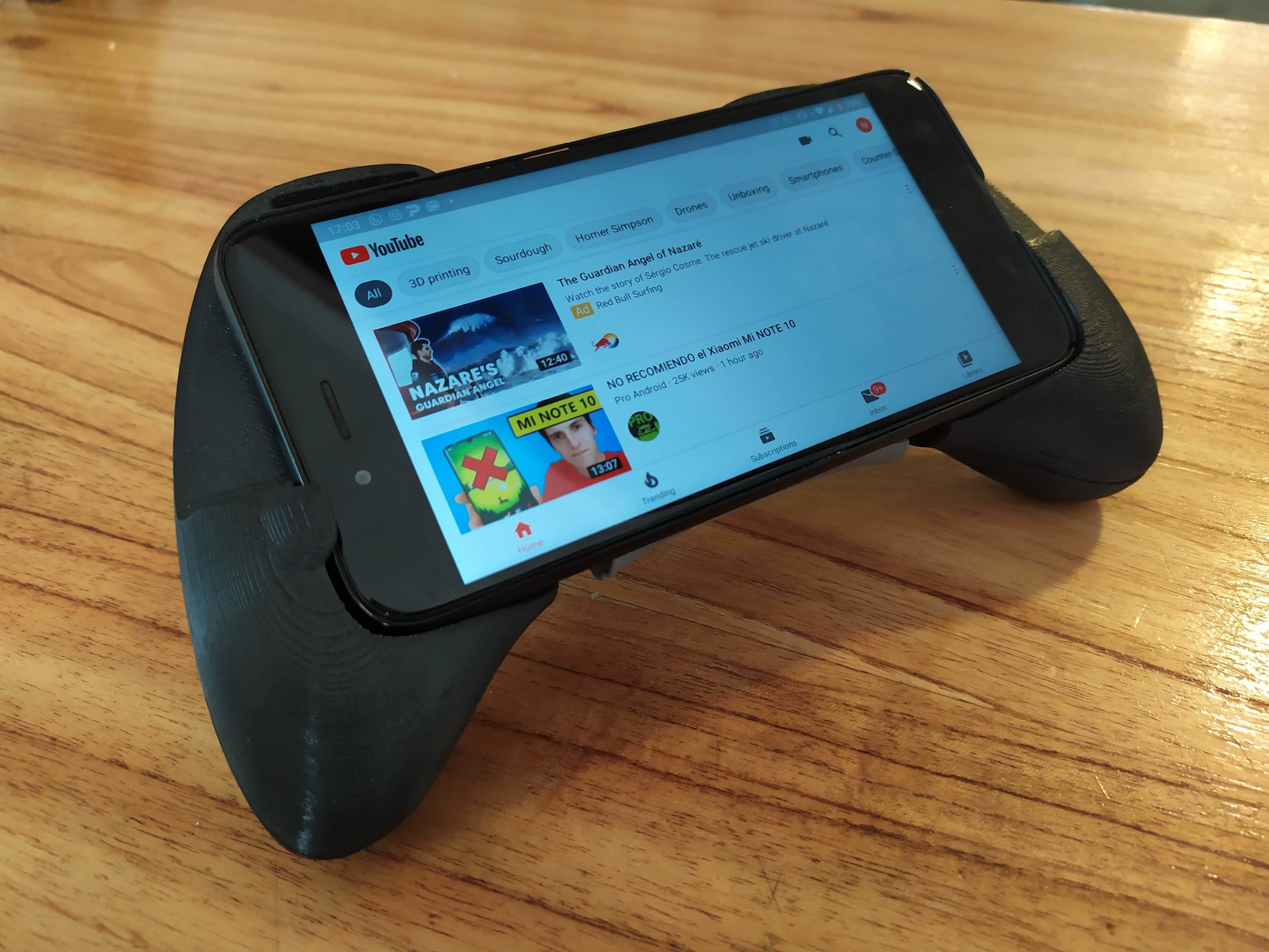 Gaming Grip-Pad for smartphones 3D print model_11