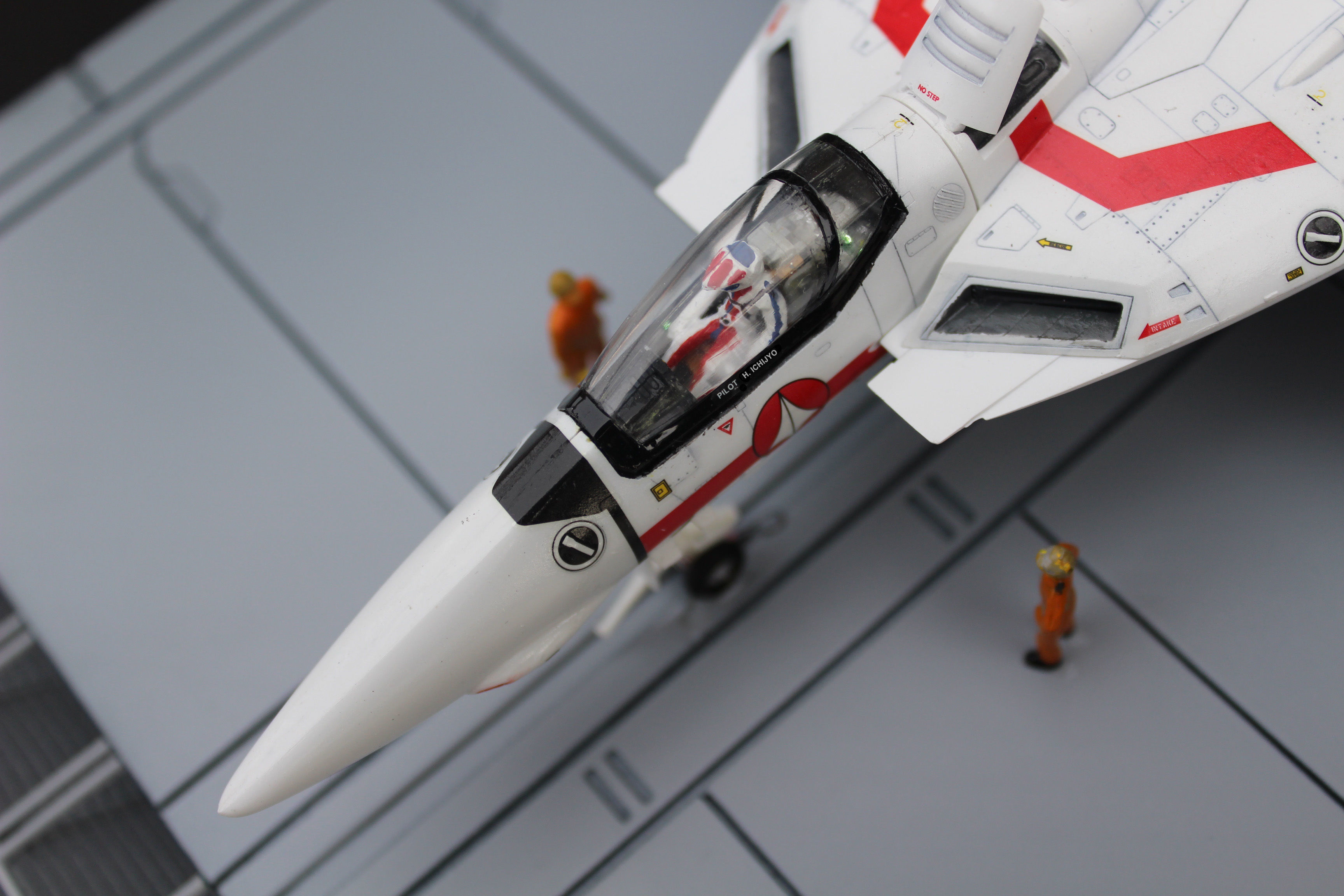 Set1 - Macross SDF-1 Prometheus Hangar elevator 1-72 scale 3D print model_7