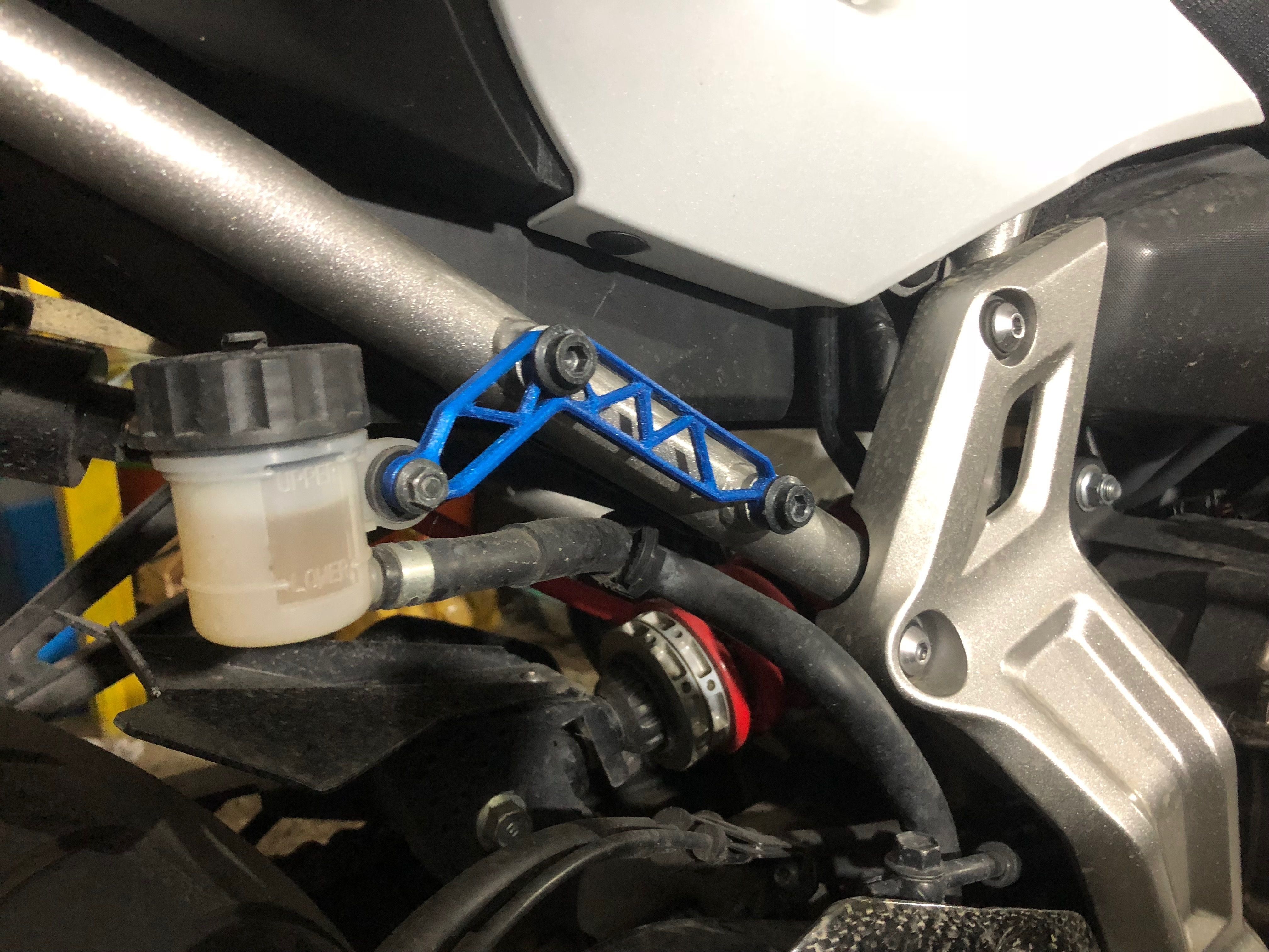 brake oil reservoir bracket mt 07  Fz 07 yamaha  5 designs  3D print model_2