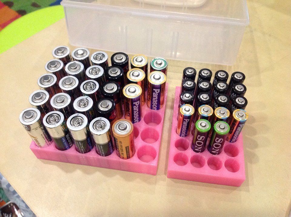 More Battery Holders Free 3D print model_4