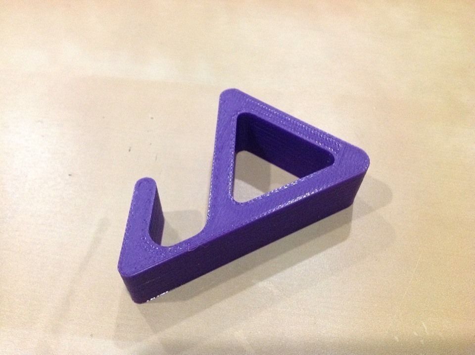 Simple iPad Stand Free 3D print model_6