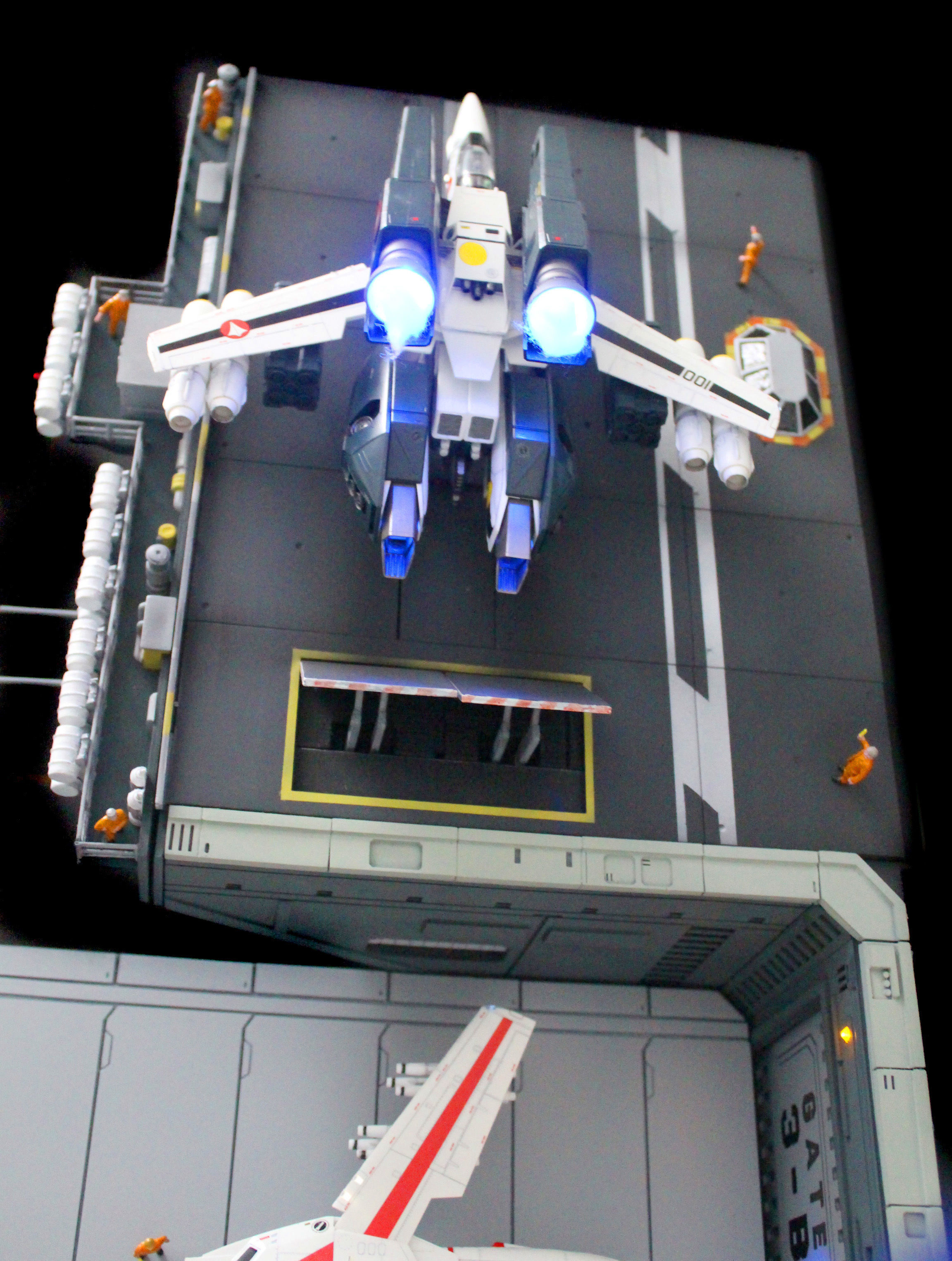 Set3 - Macross SDF1 Prometheus Hangar elevator-left Flight Deck 3D print model_12