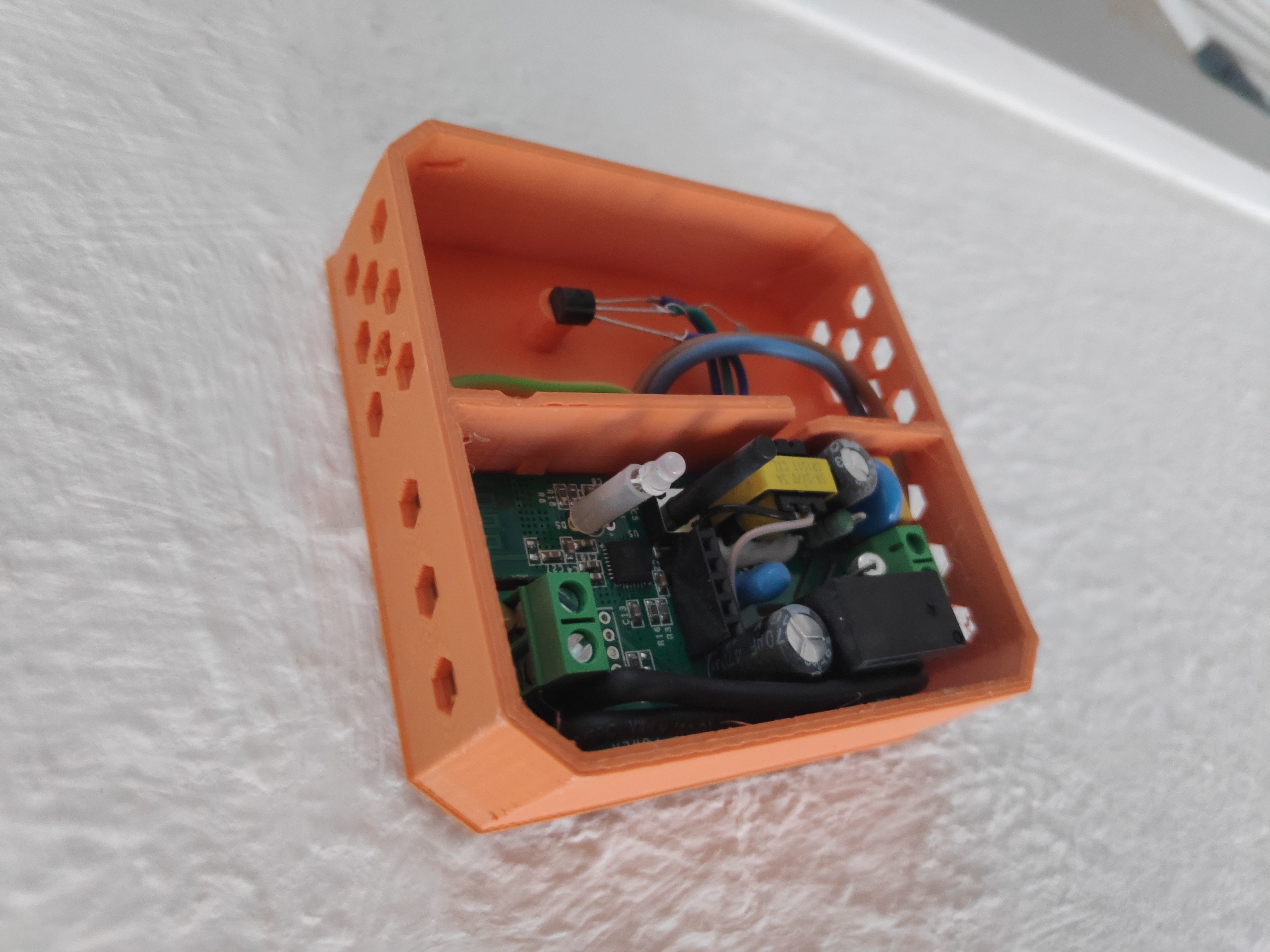 Homeassitant Sonoff Basic BME280 Dallas flush box mount 3D print model_2