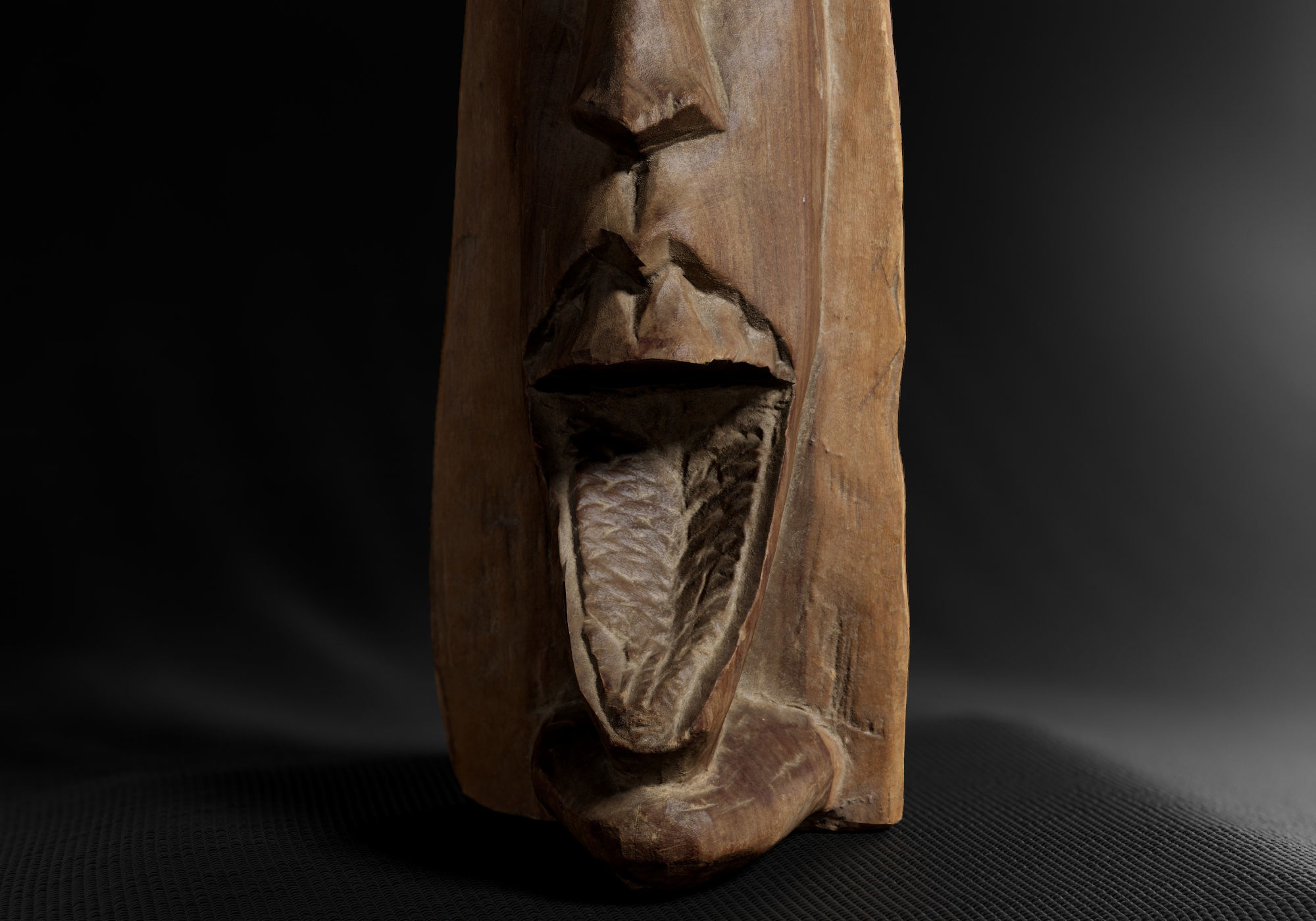 Decoration - African Statue 03 -  Low-poly 3D model_34