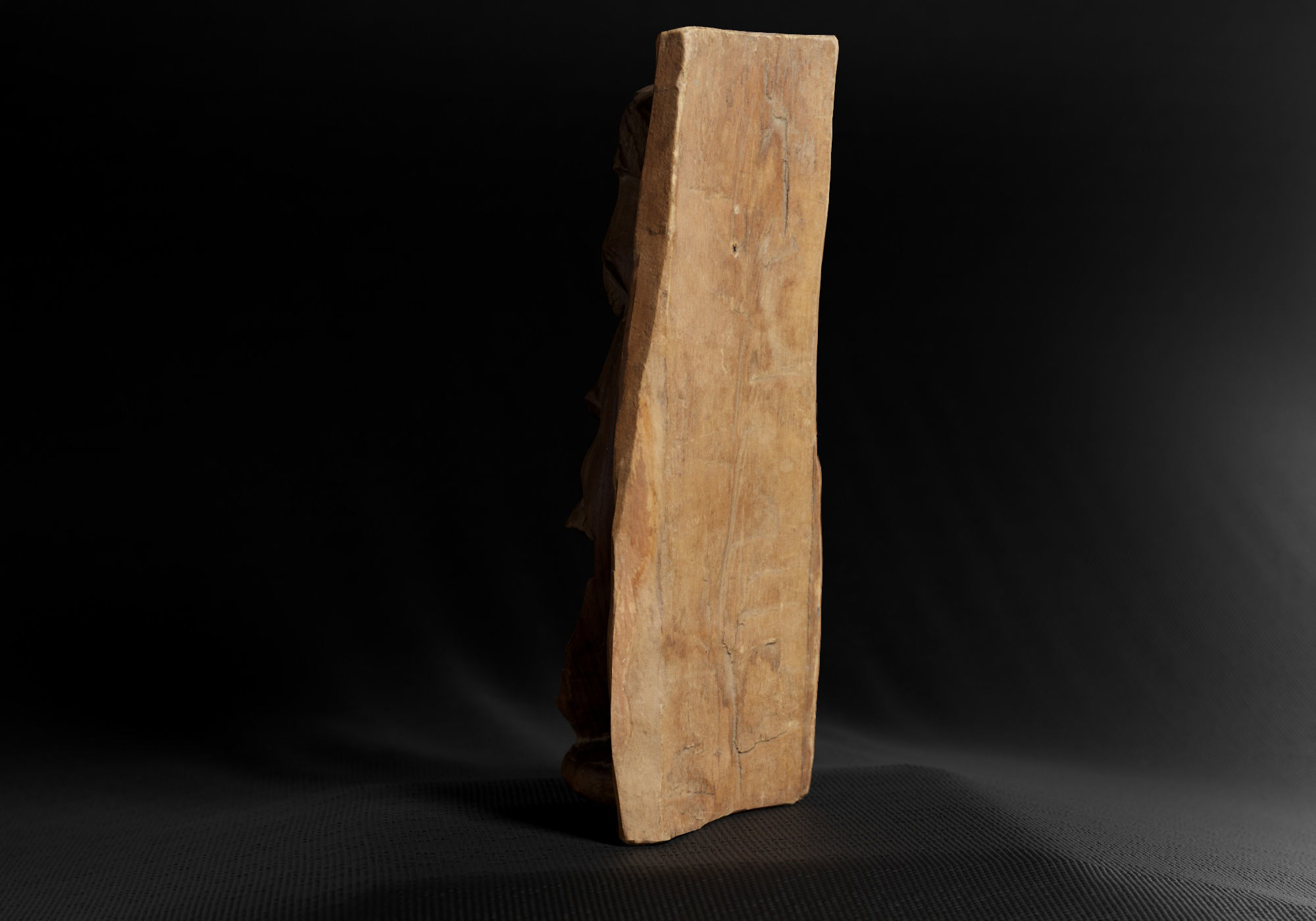 Decoration - African Statue 03 -  Low-poly 3D model_12