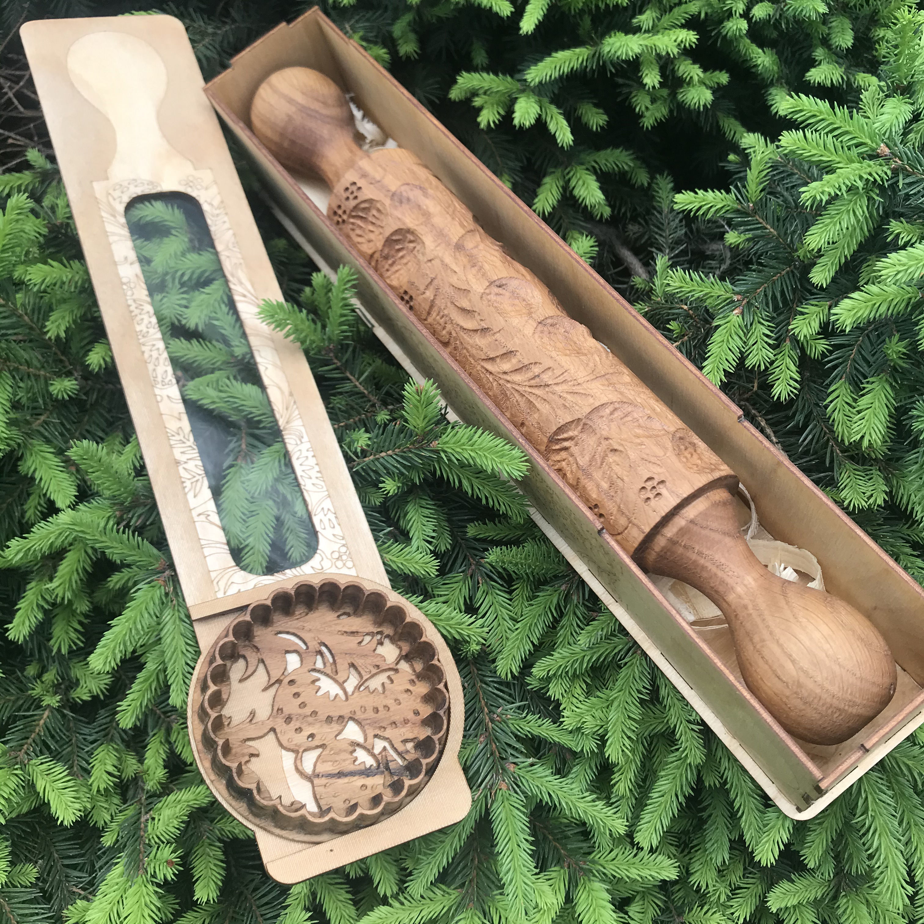 Strawberry Rolling Pin with Cutting Form and Box 3D print model_4