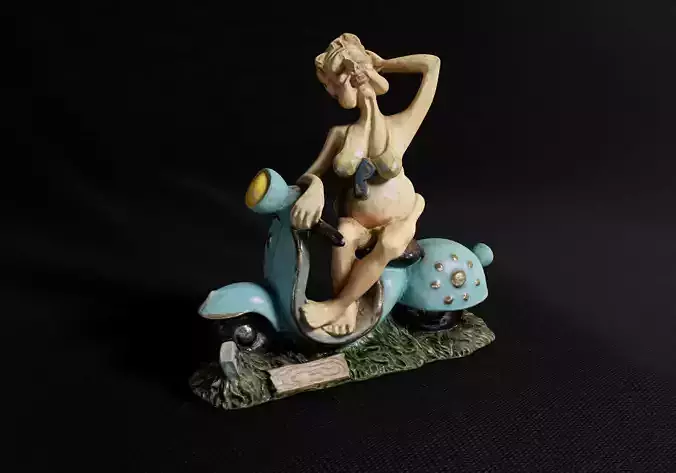 Decoration - Kitsch Bikini Statue 01 - Low-poly 3D model