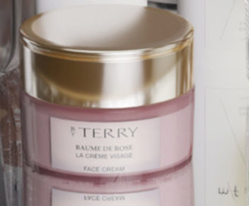 Makeup kit 3D model_4