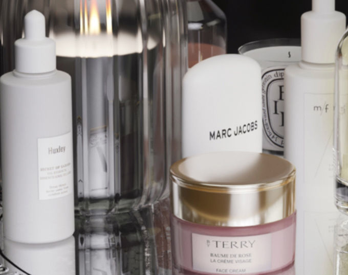 Makeup kit 3D model_3