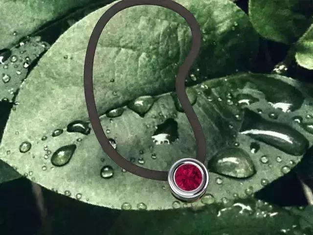 Round  Diamond Pendant 