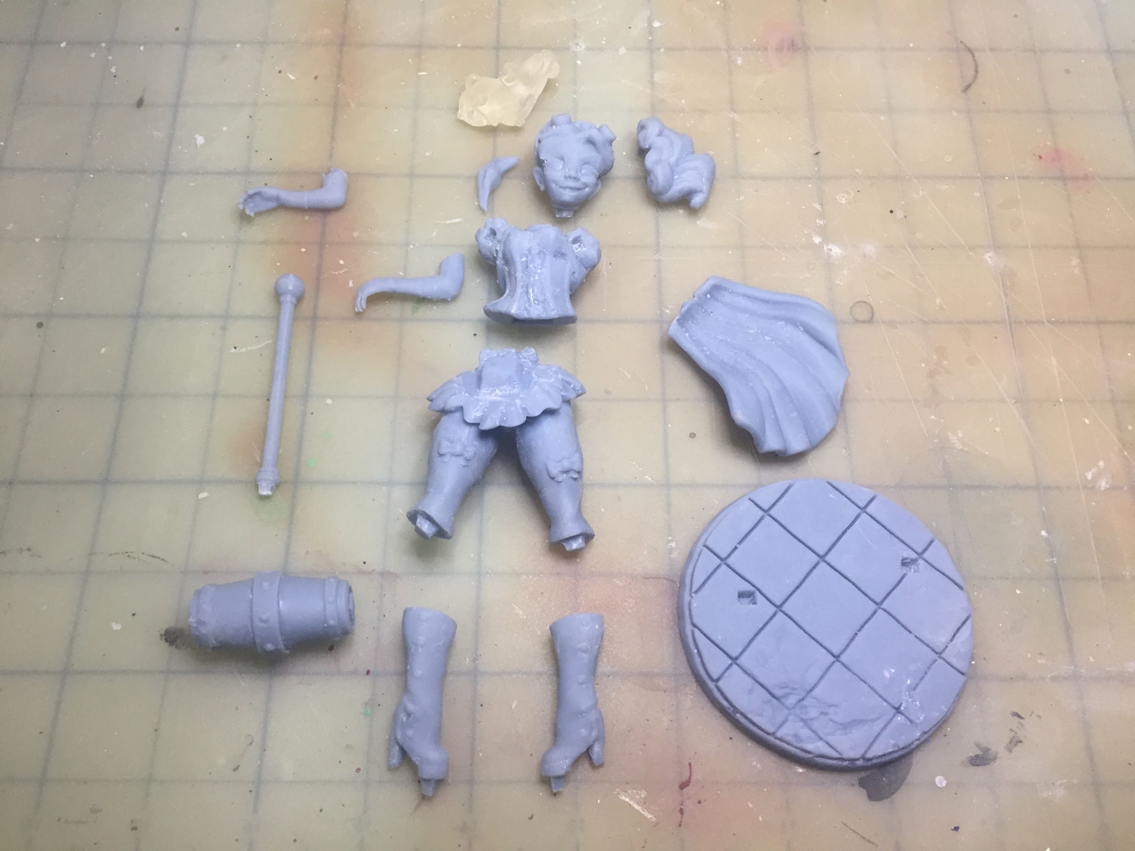 Harley QuinnSteampunk Pinup 3D print model_41