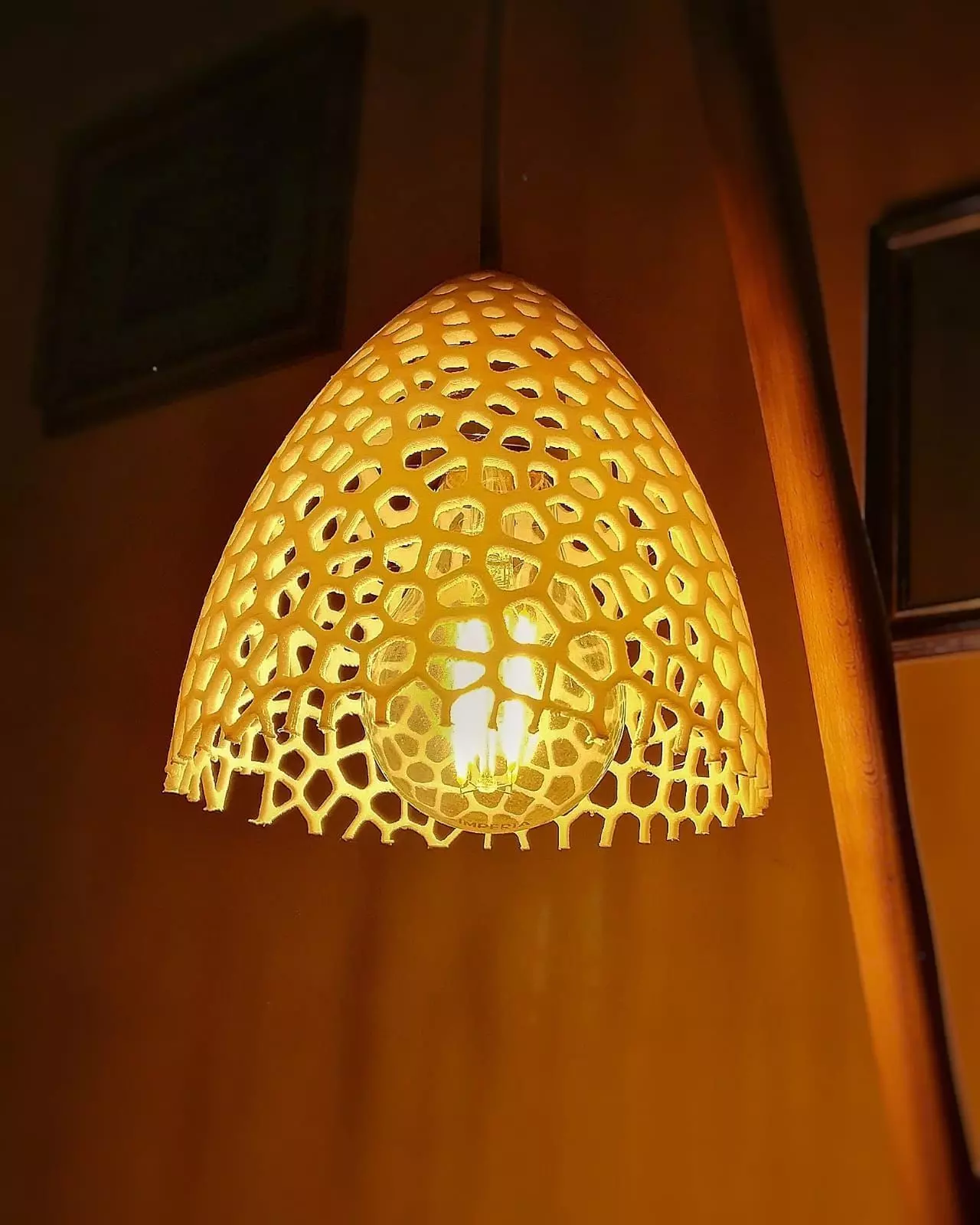 Voronoi Lamp 3D print model